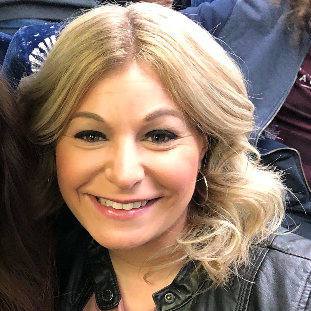 Meet your Posher, Laura